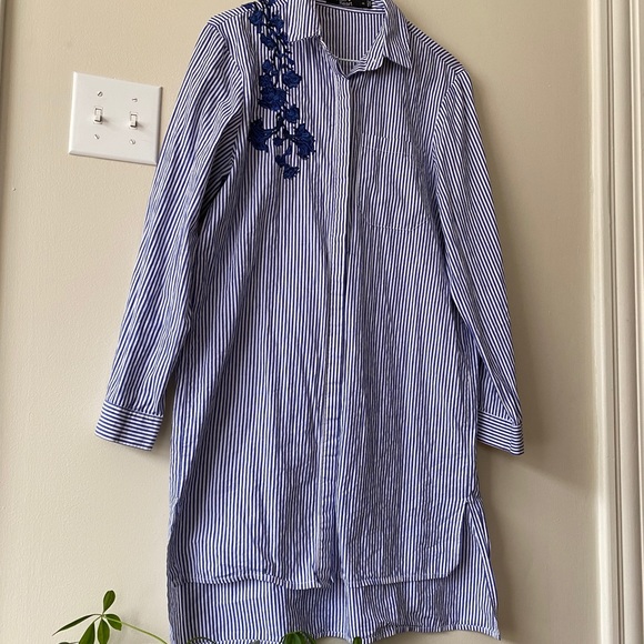 Hi! I'm Long Embroidered Shirt! - Picture 2 of 5